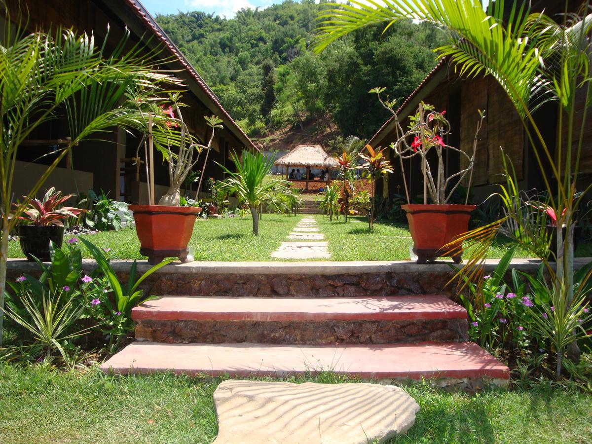 Relaxing Homestay Kuta (Lombok) Exterior foto